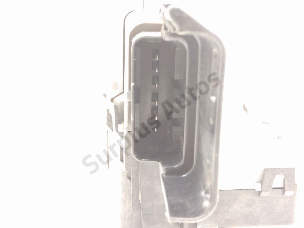 Serrure de porte avant gauche