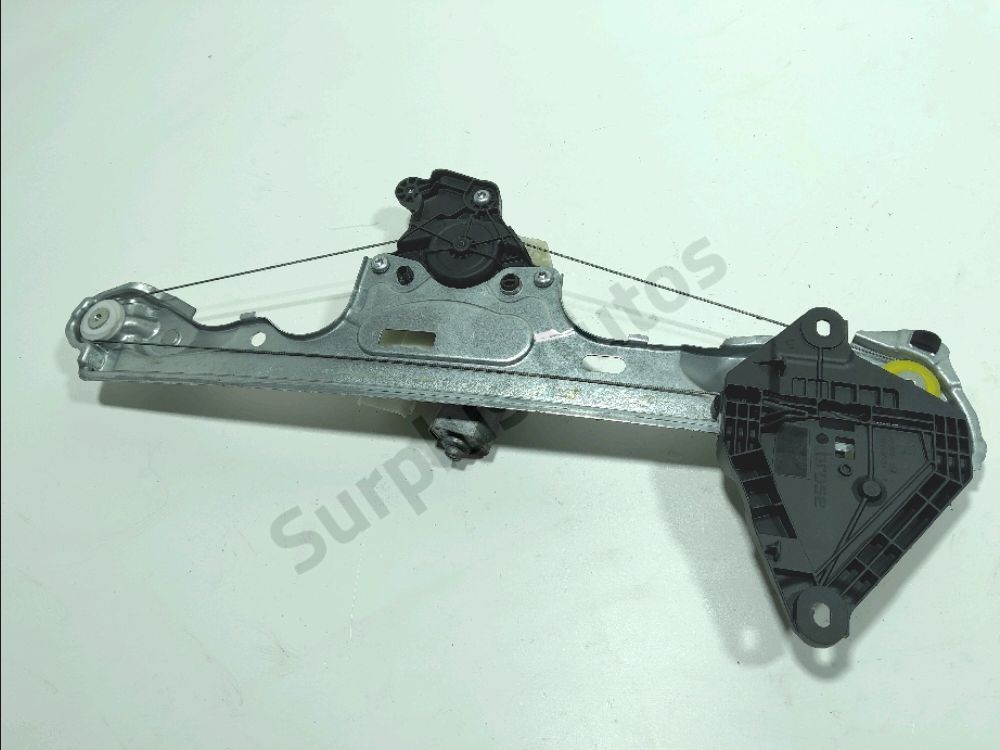 Lève-vitre électrique avant gauche