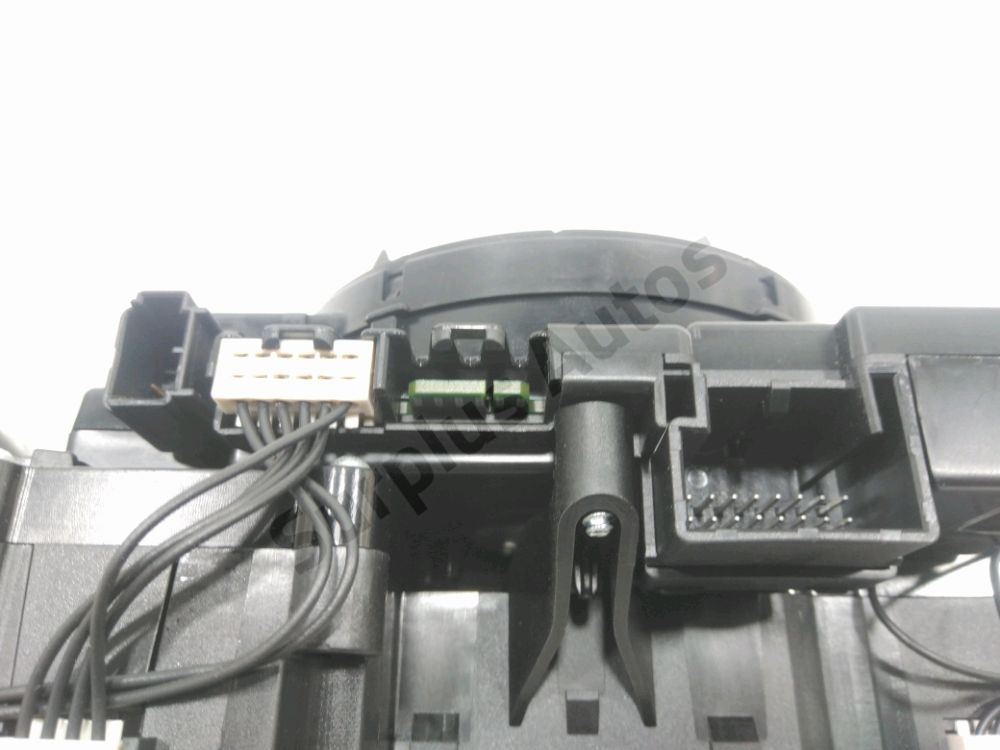 Commande sous-volant