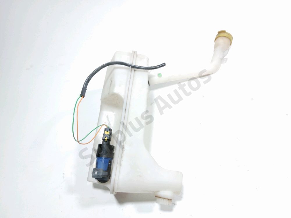 Réservoir de lave glace avant