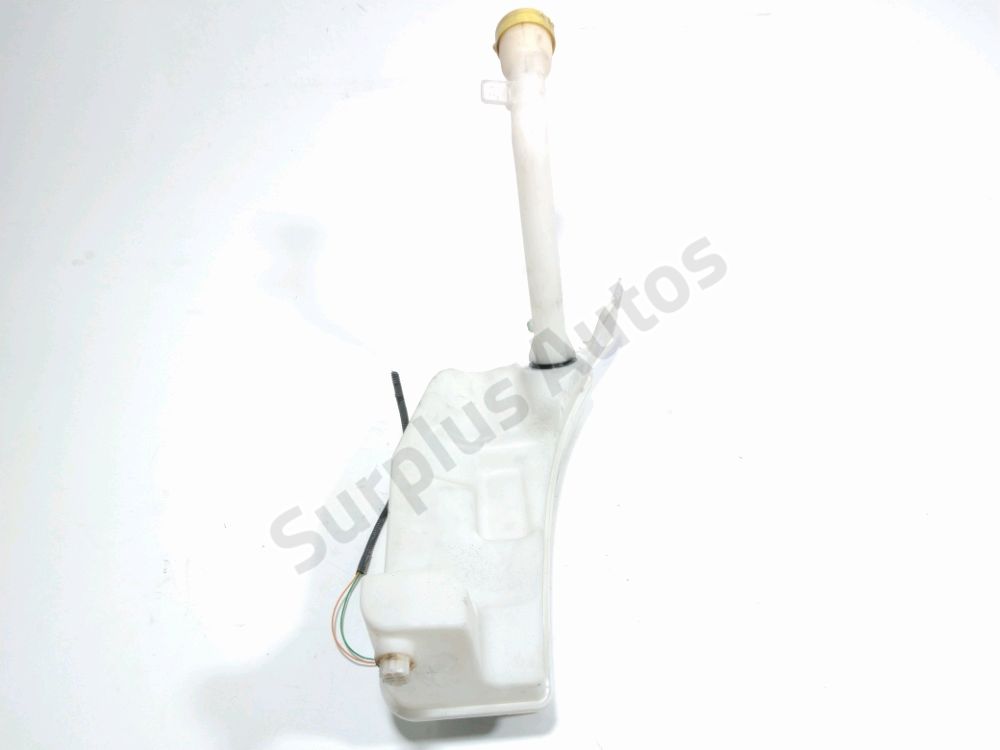 Réservoir de lave glace avant