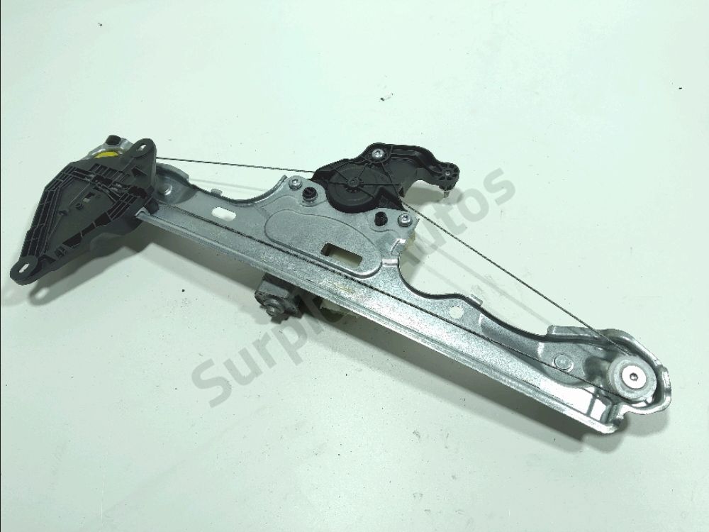 Lève-vitre électrique avant droit