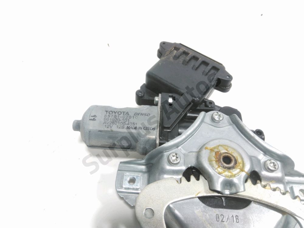 Lève-vitre électrique avant droit