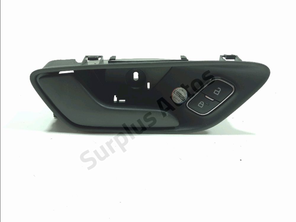 Poignée intérieure porte avant gauche