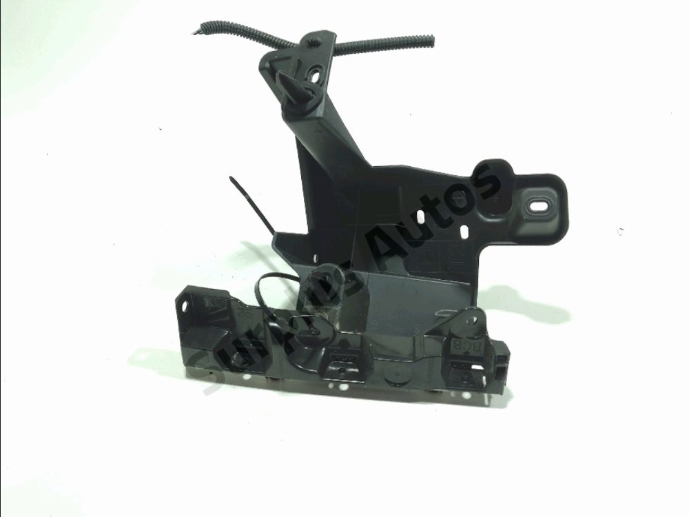 Support gauche de pare-choc arrière