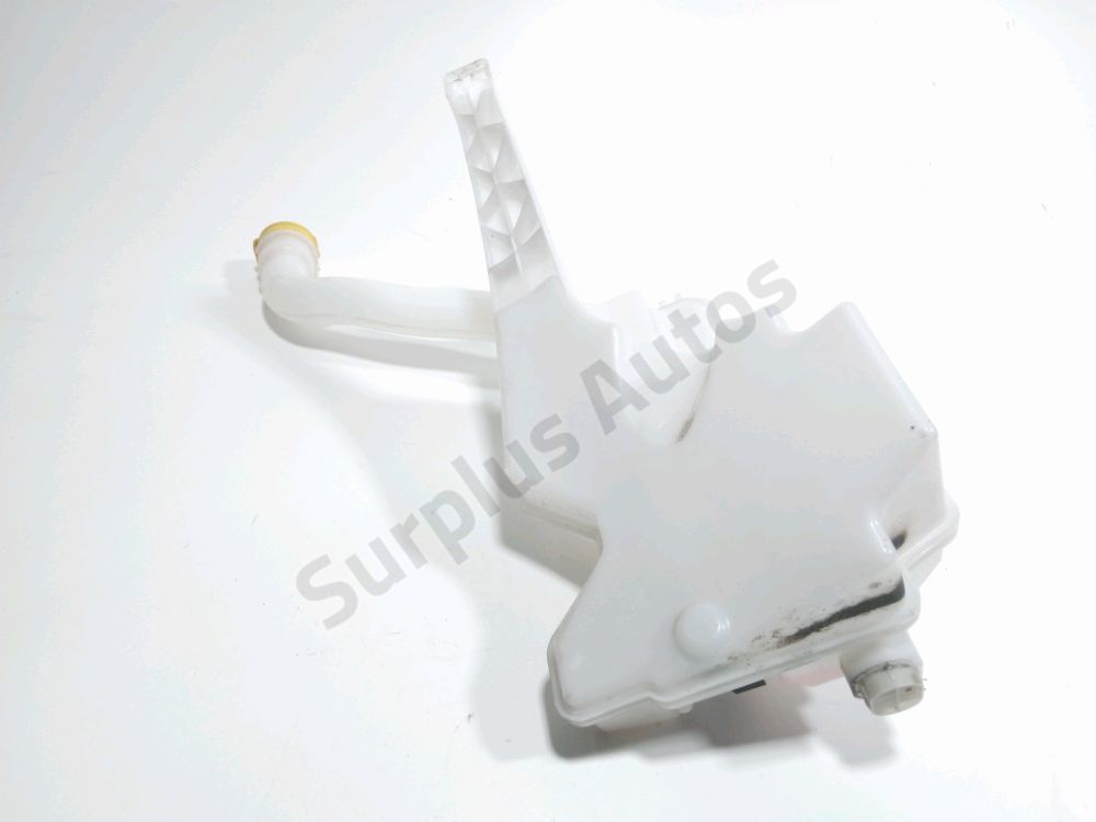 Réservoir de lave glace avant