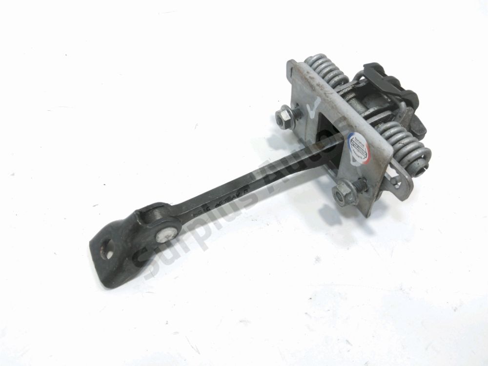 Tirant de porte avant droit