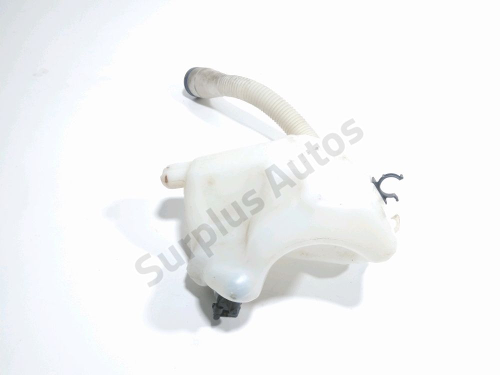 Réservoir de lave glace avant