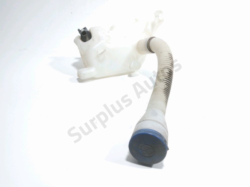 Réservoir de lave glace avant