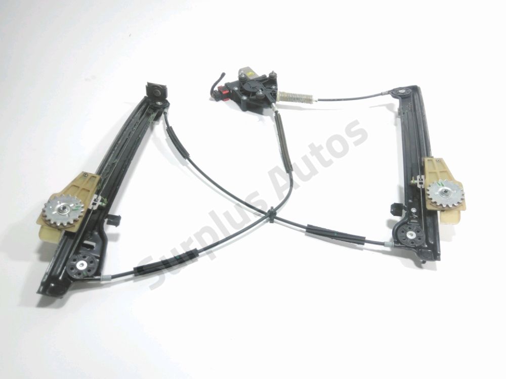 Leve-vitre electrique avant gauche