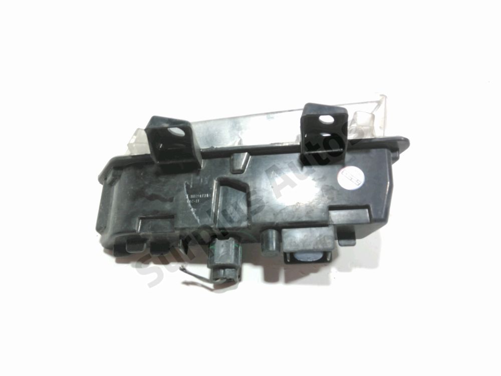 Feu diurne avant droit