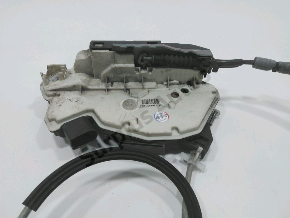 Serrure de porte avant gauche