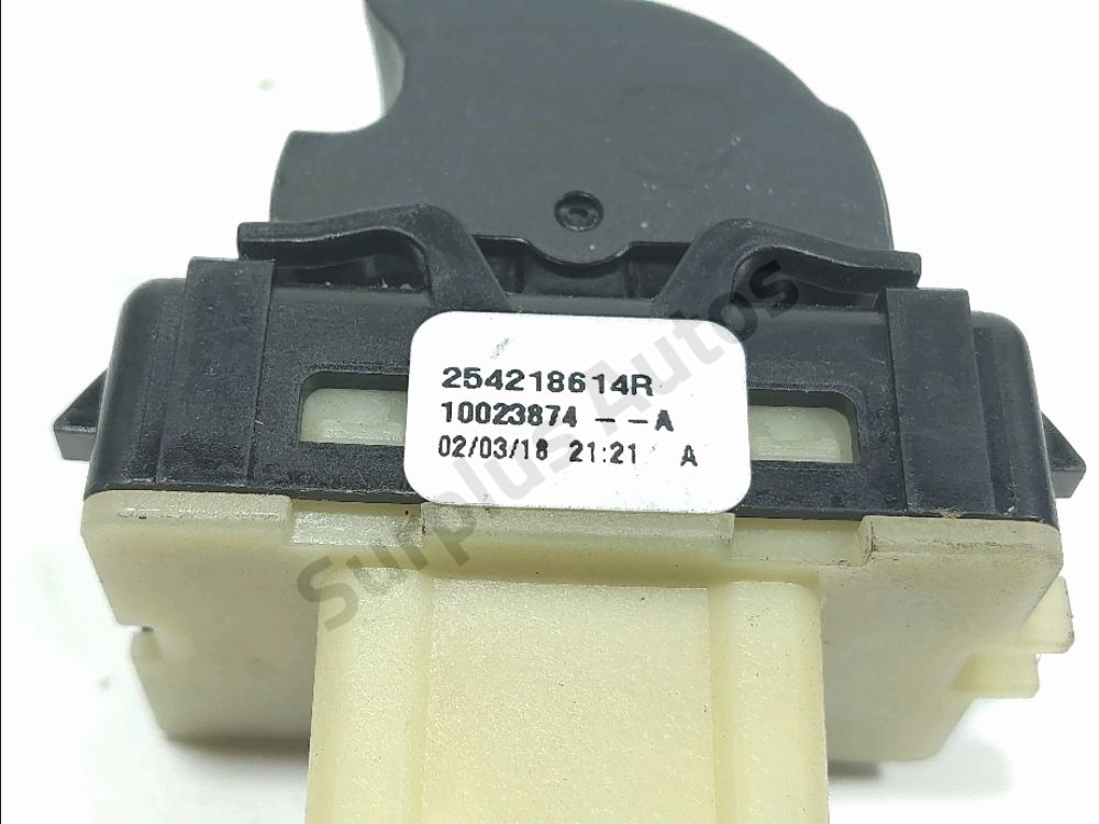 Commande lève-vitre avant droit