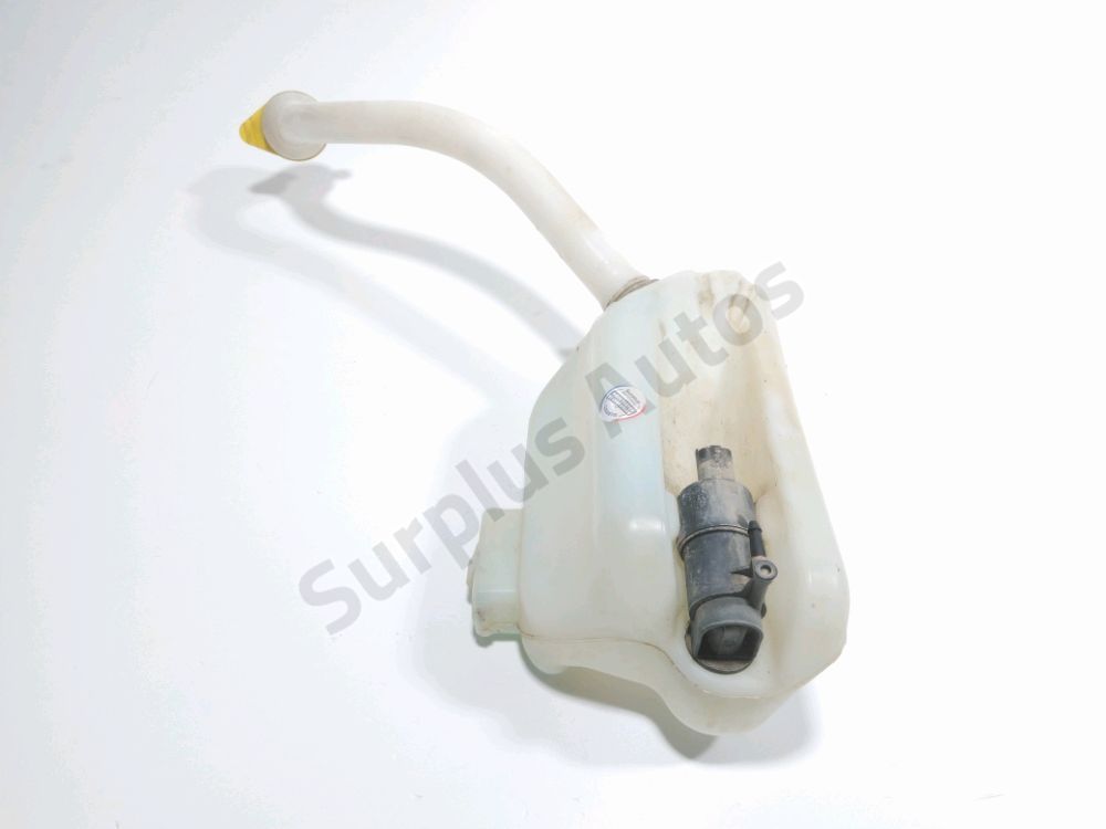 Reservoir de lave glace avant