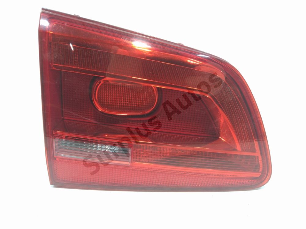 Feu arriere interieur gauche