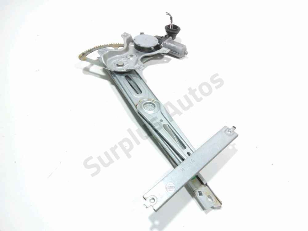 Lève-vitre électrique avant droit