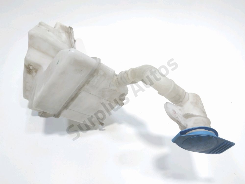 Réservoir de lave glace avant