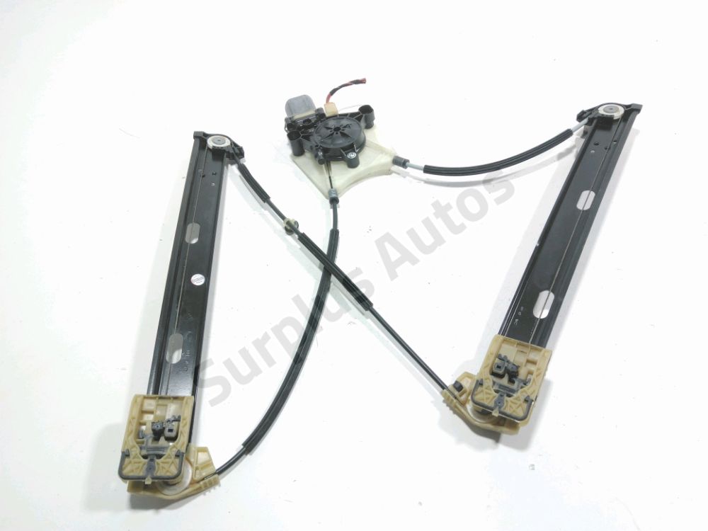 Lève-vitre électrique avant gauche
