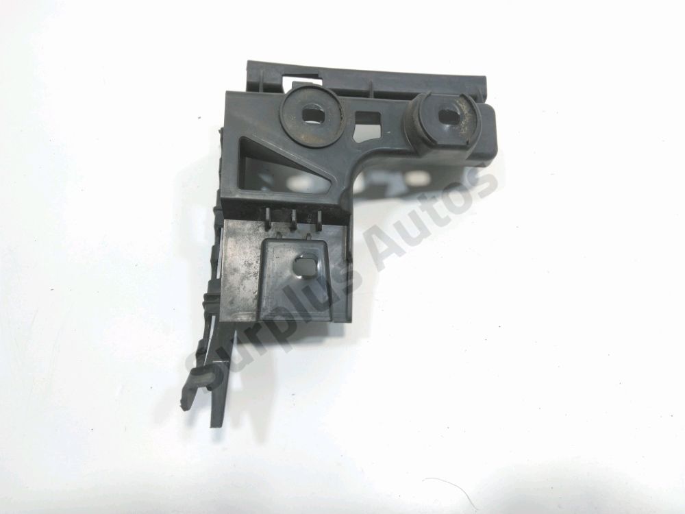 Support droit de pare-choc arrière