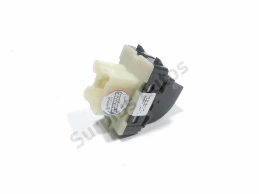 Commande lève-vitre avant droit