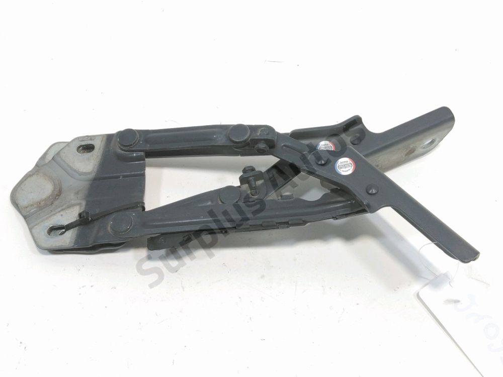 Jeu de charnieres de capot