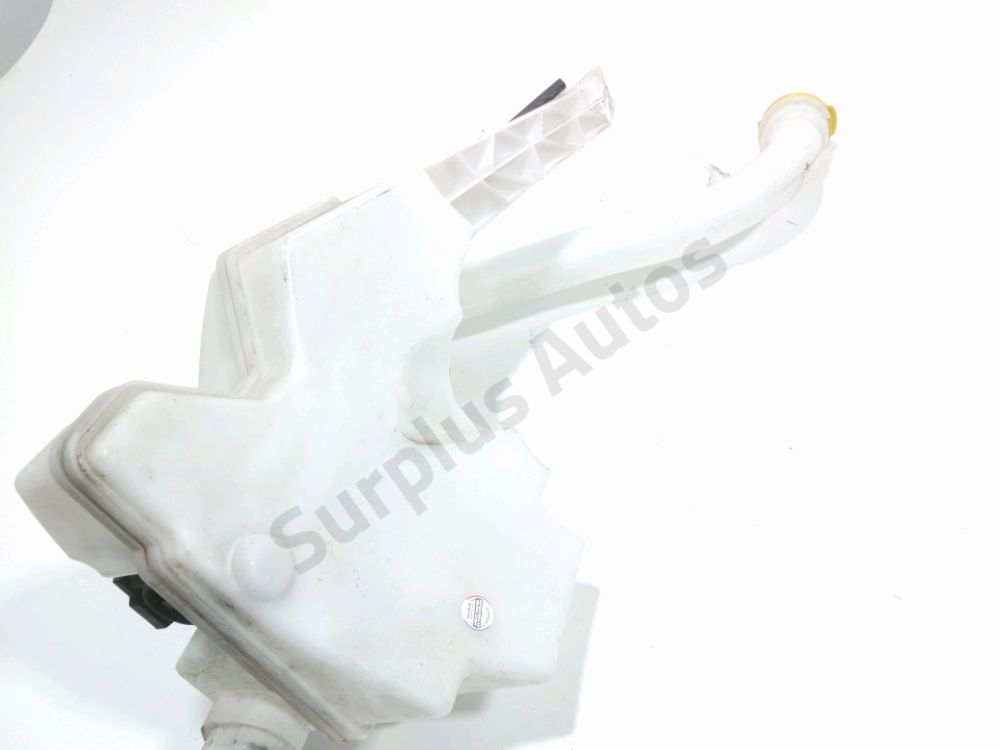 Réservoir de lave glace avant