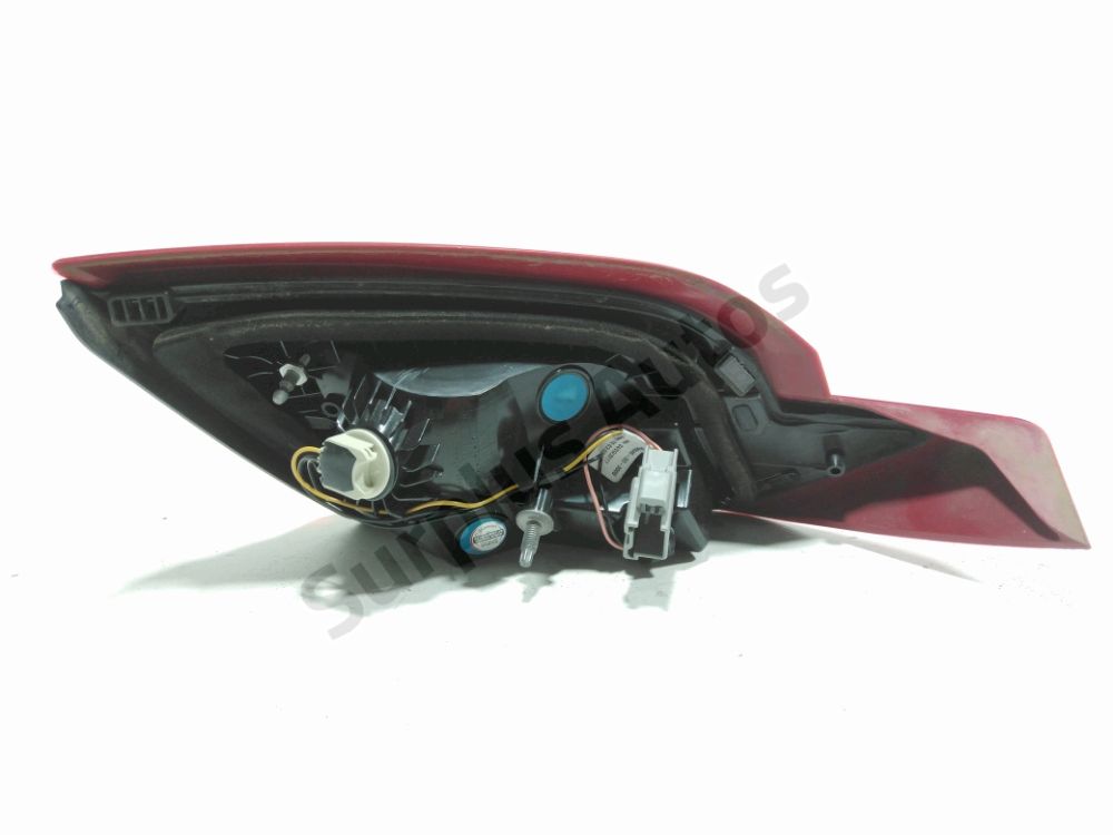 Feu arrière intérieur droit