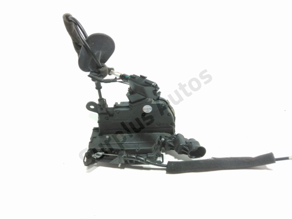 Serrure de porte avant gauche