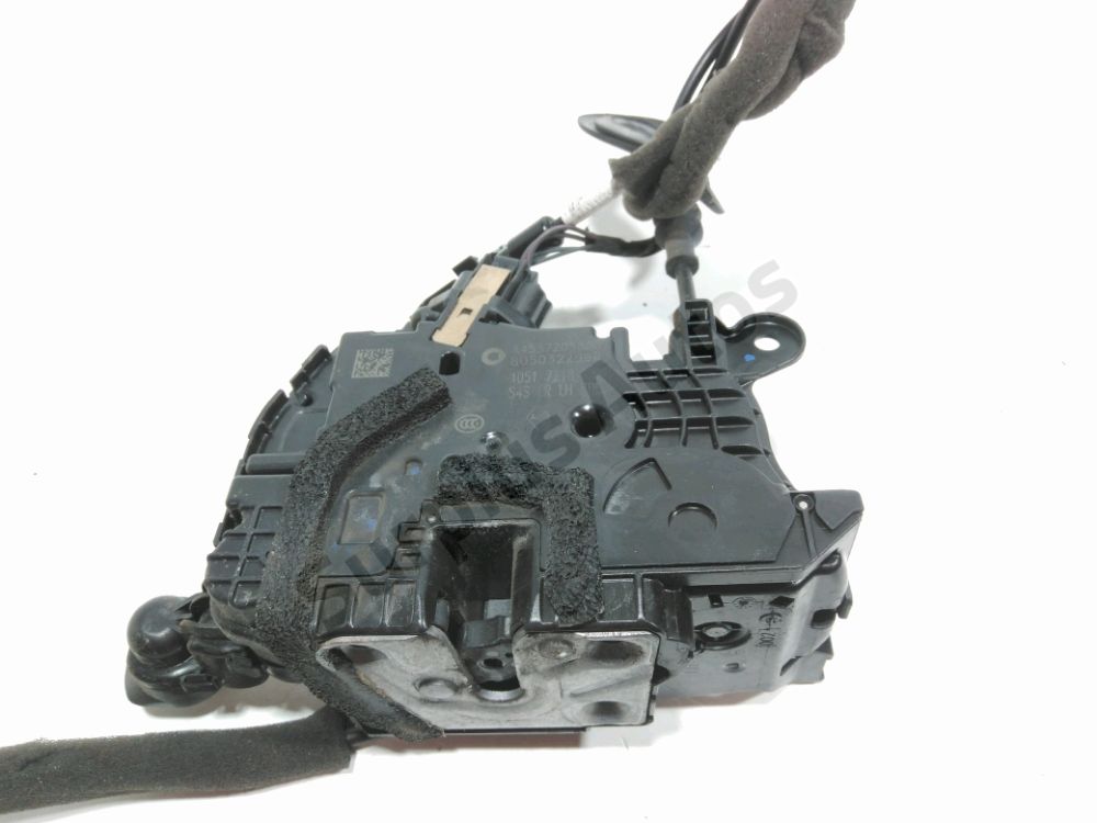 Serrure de porte avant gauche