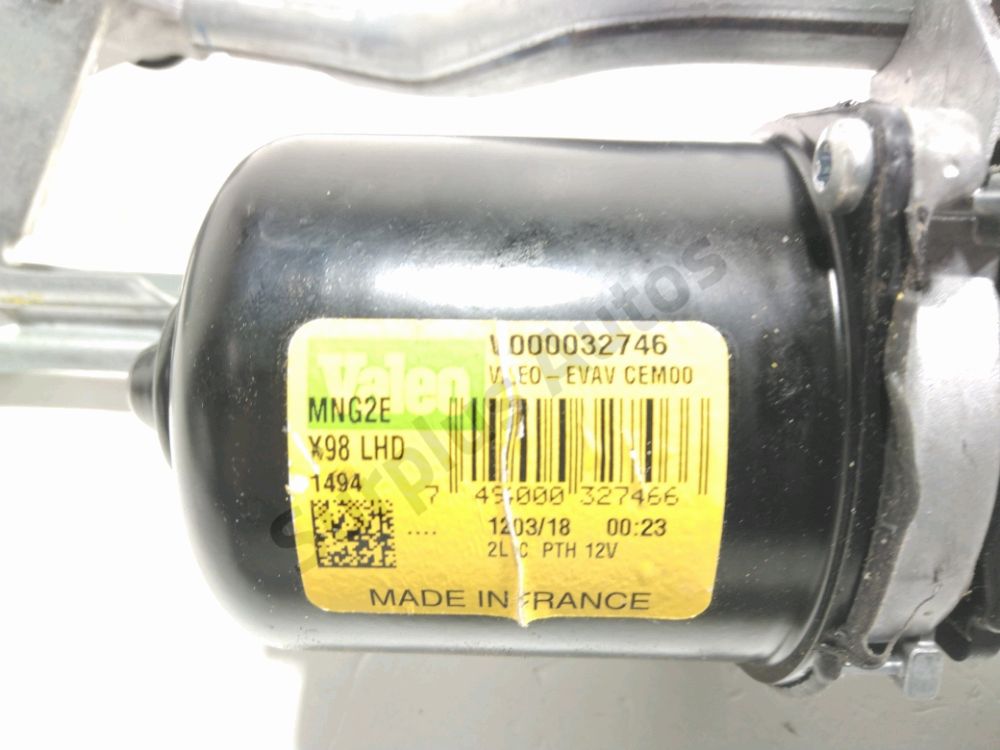 Mécanisme + moteur d'essuie glace avant