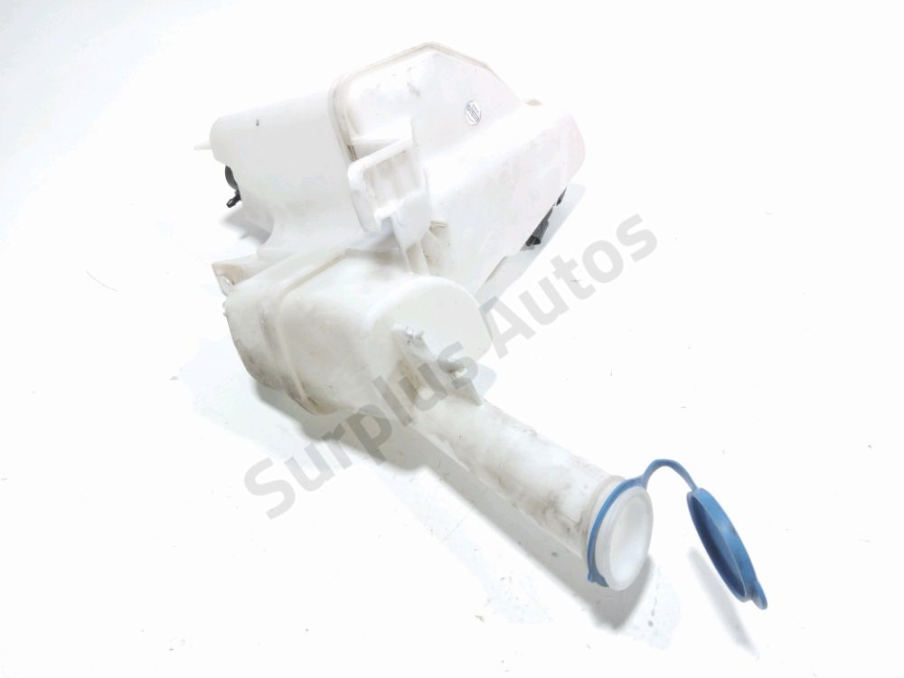 Réservoir de lave glace avant