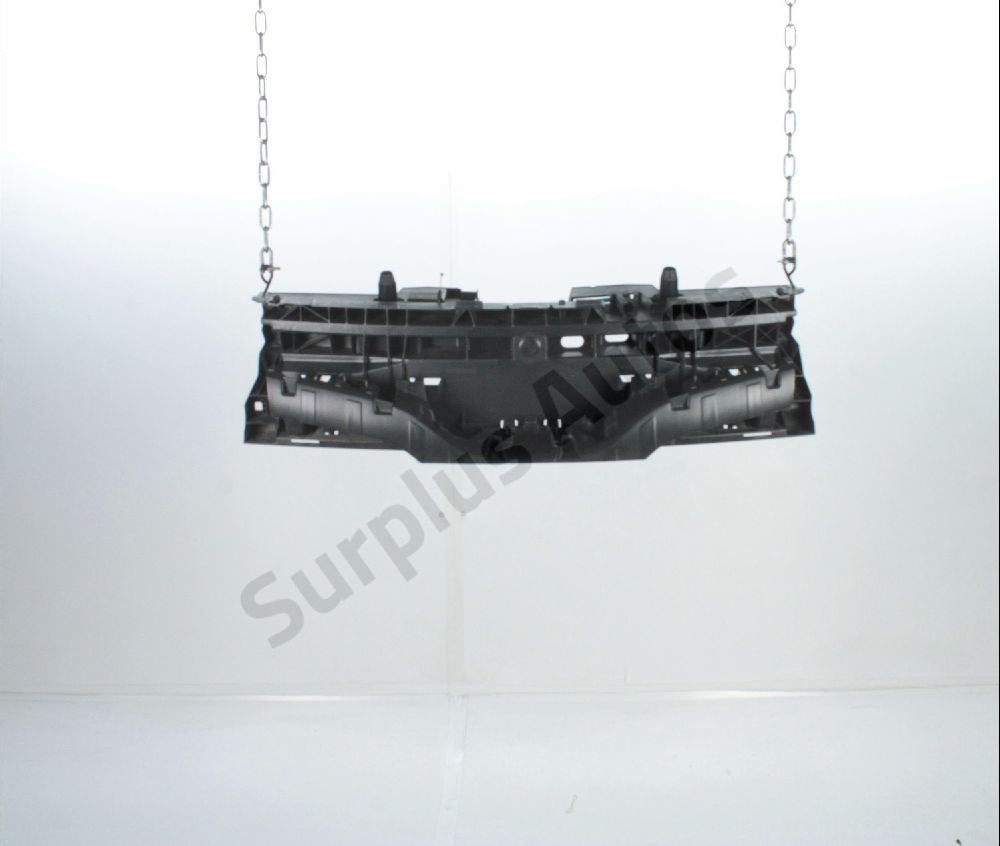 Traverse supérieure armature avant