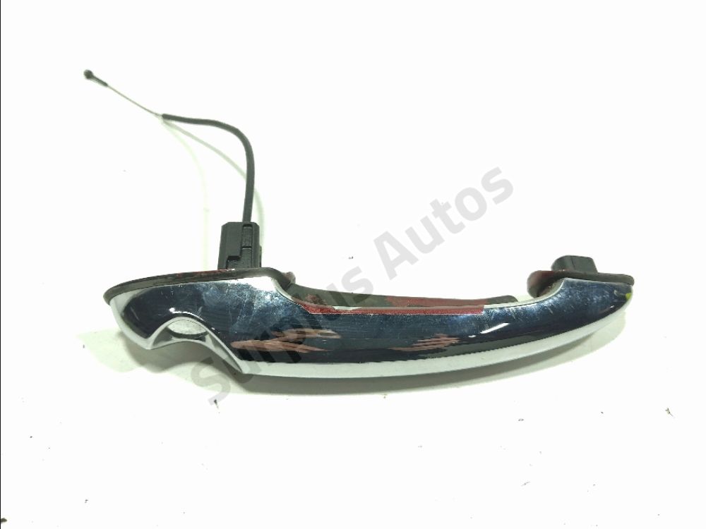 Poignée extérieure avant gauche