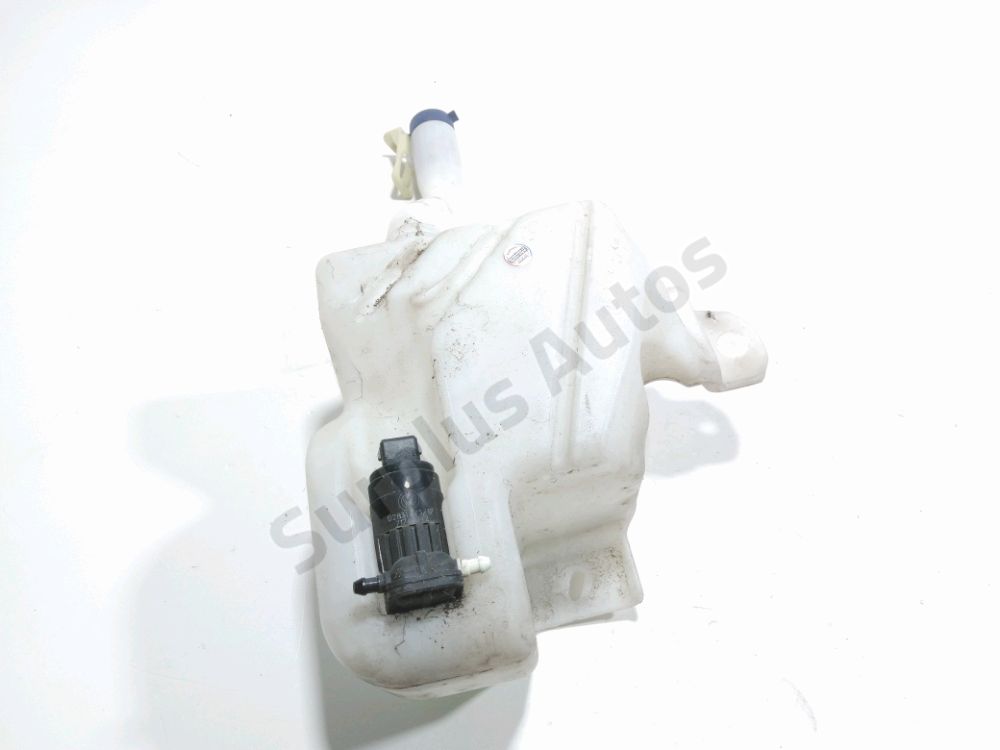 Réservoir de lave glace avant