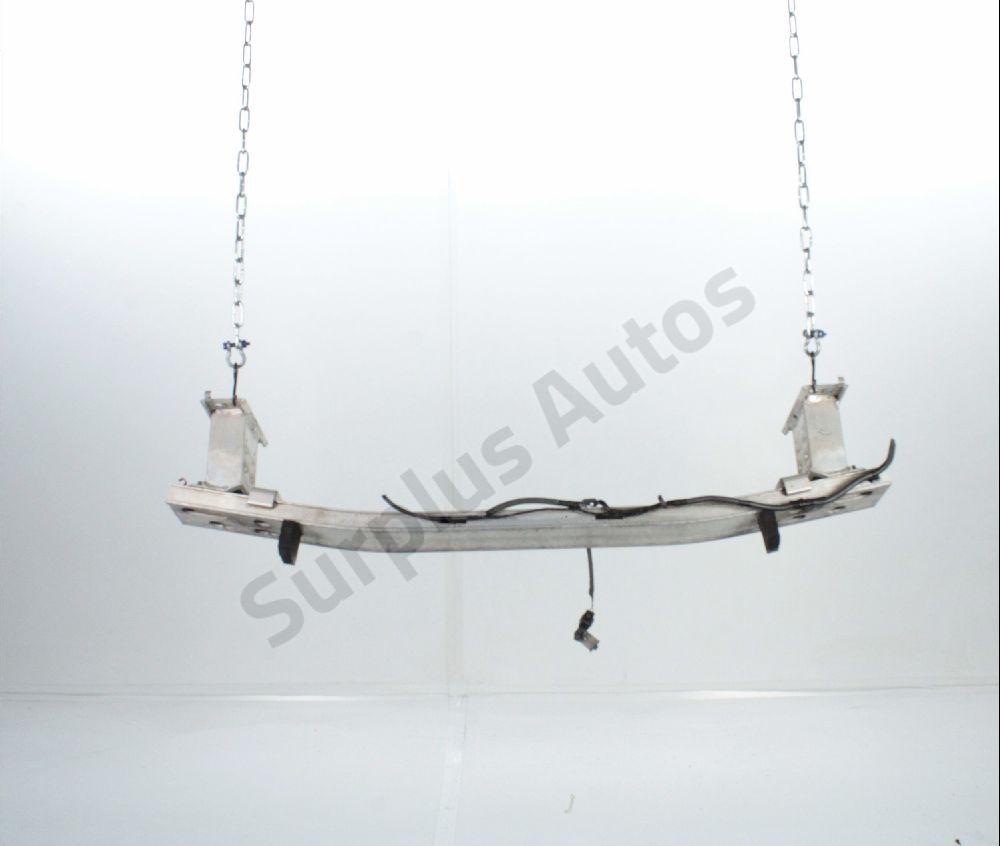 Renfort pare-choc avant