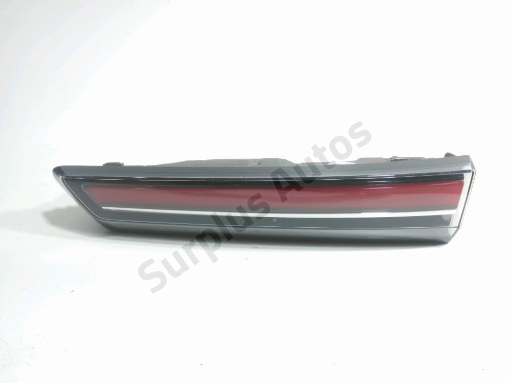 Feu arrière intérieur droit