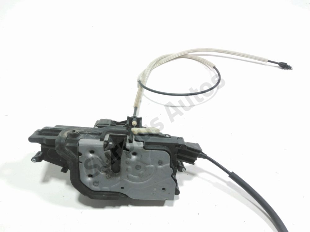 Serrure de porte avant gauche