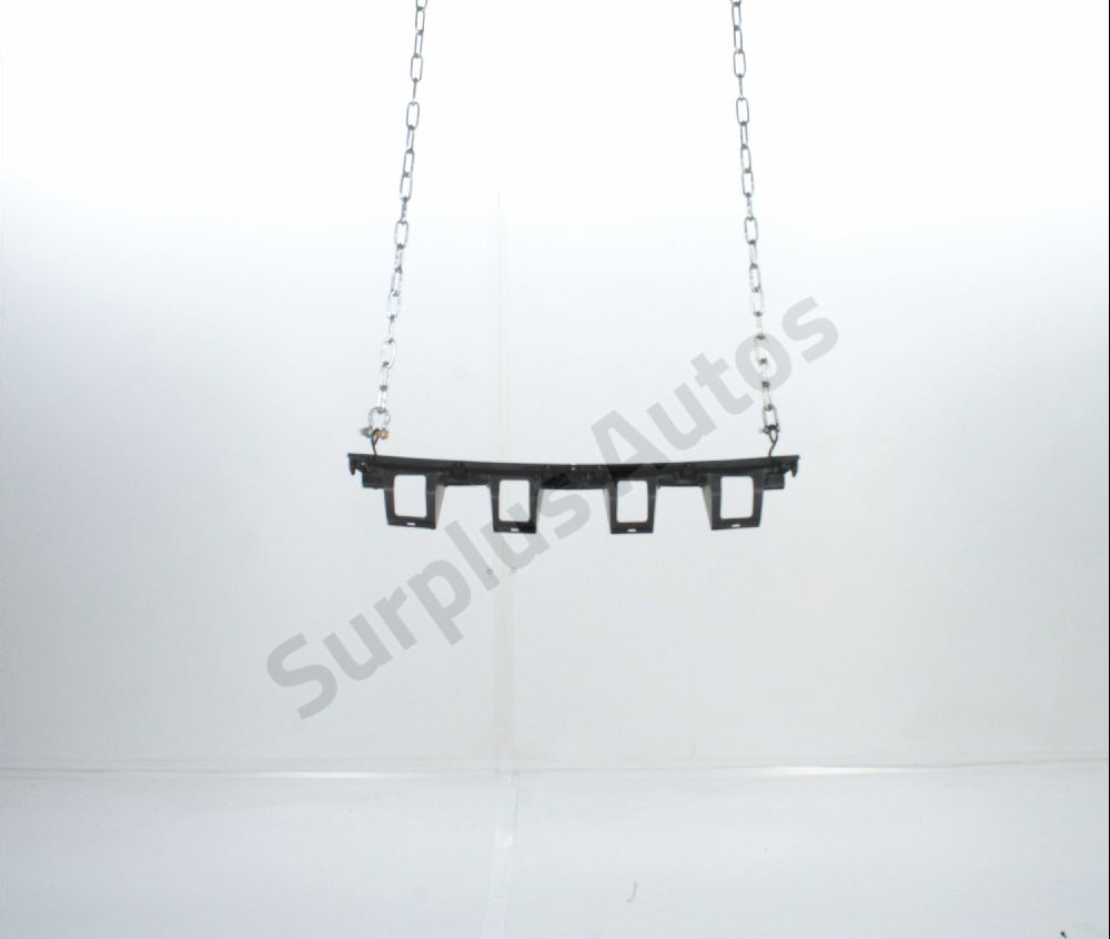 Support central de pare-choc arriere