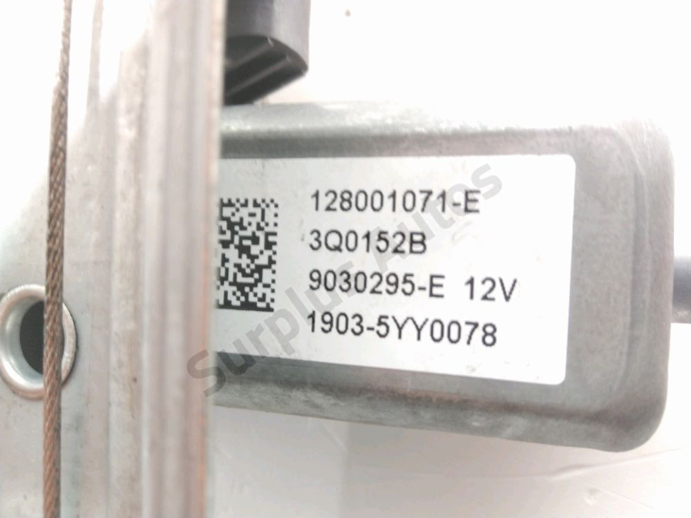 Lève-vitre électrique avant droit