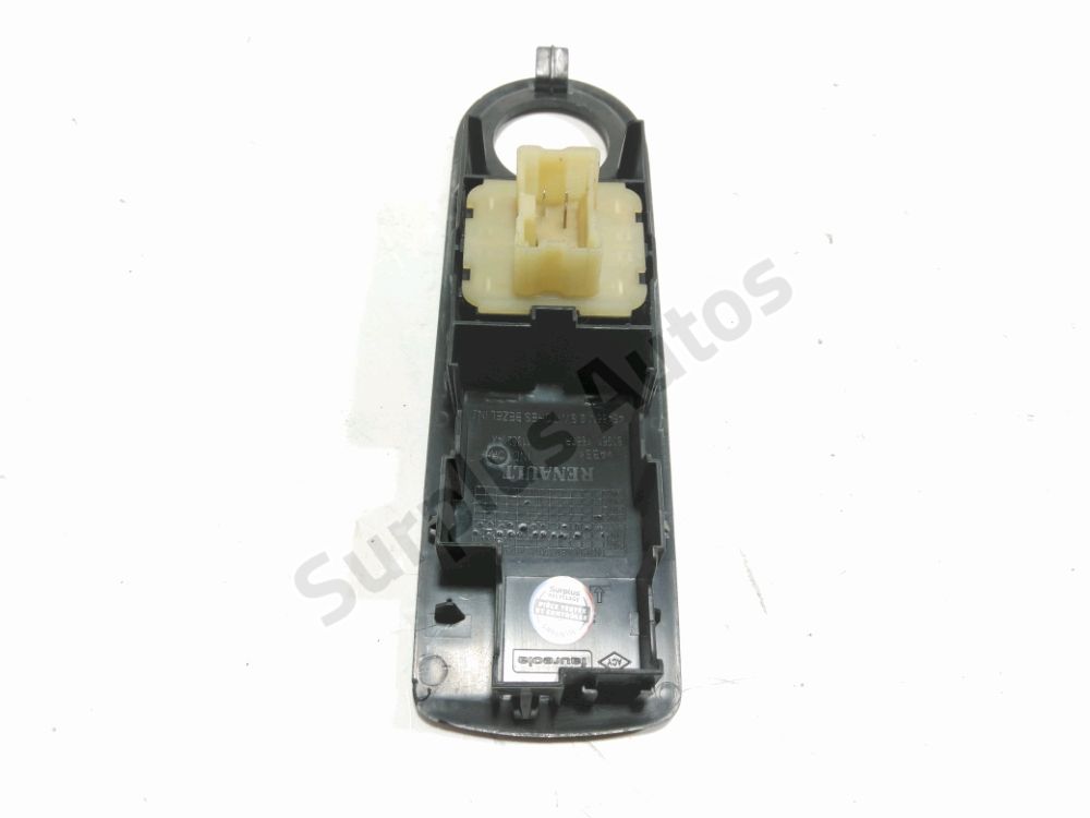 Commande lève-vitre avant gauche