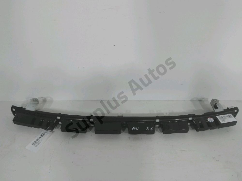 Traverse inferieure armature avant