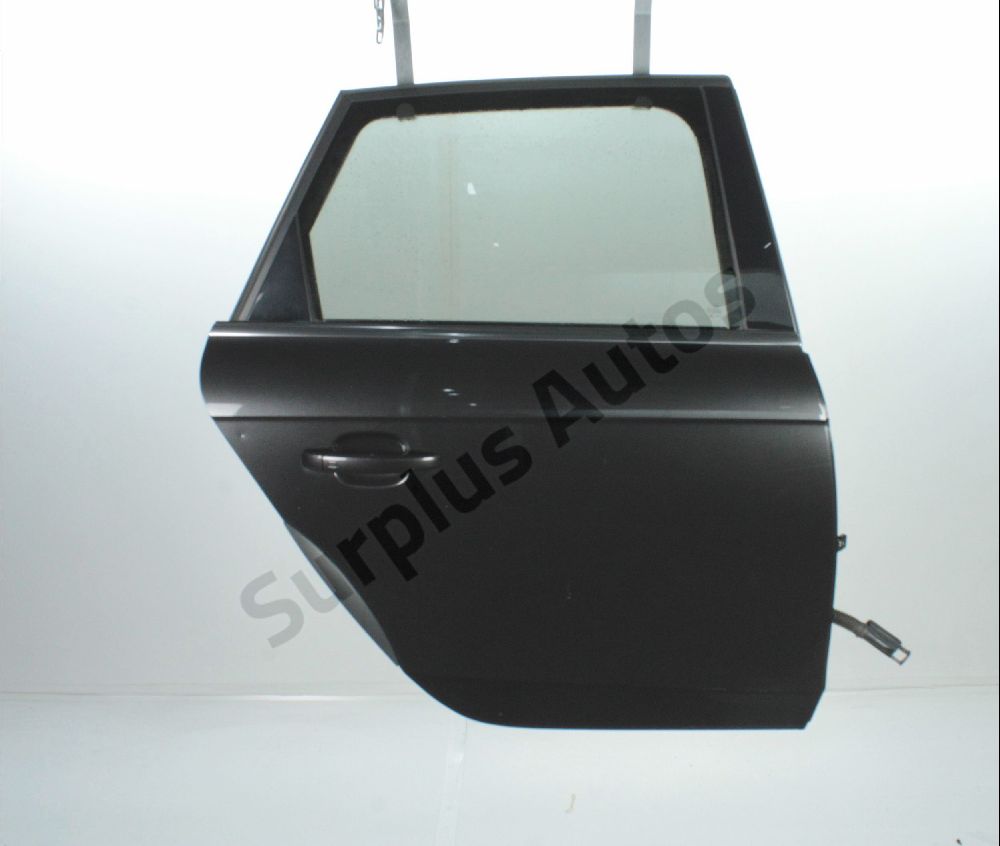 Porte arrière droite