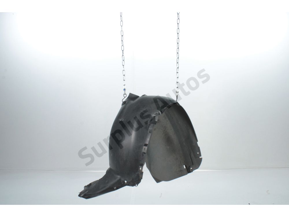 Pare-boue avant gauche