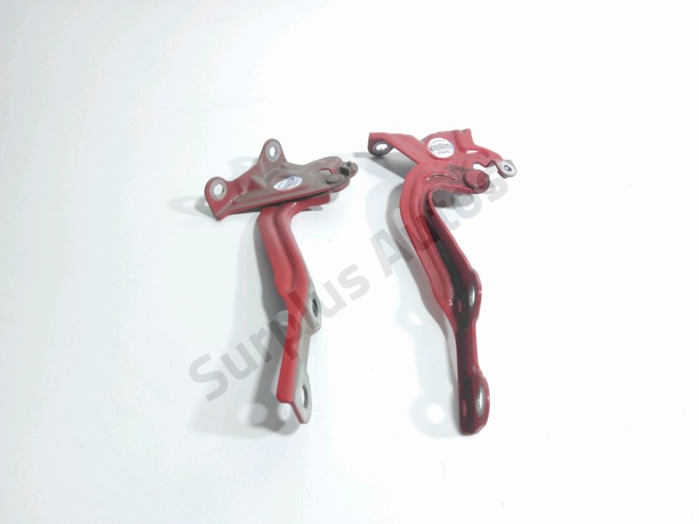 Jeu de charnières de capot