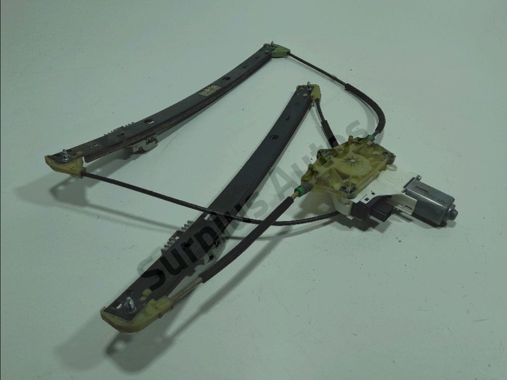 Lève-vitre électrique avant gauche