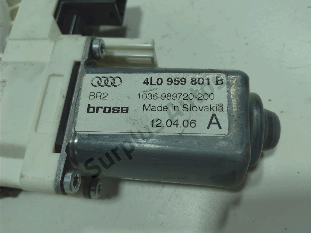 Lève-vitre électrique avant gauche