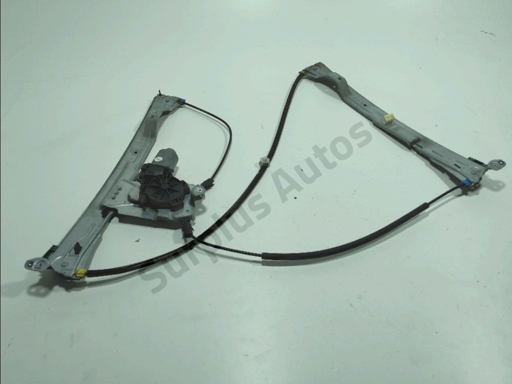 Leve-vitre electrique avant gauche