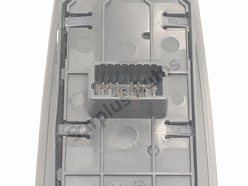 Commande lève-vitre avant gauche