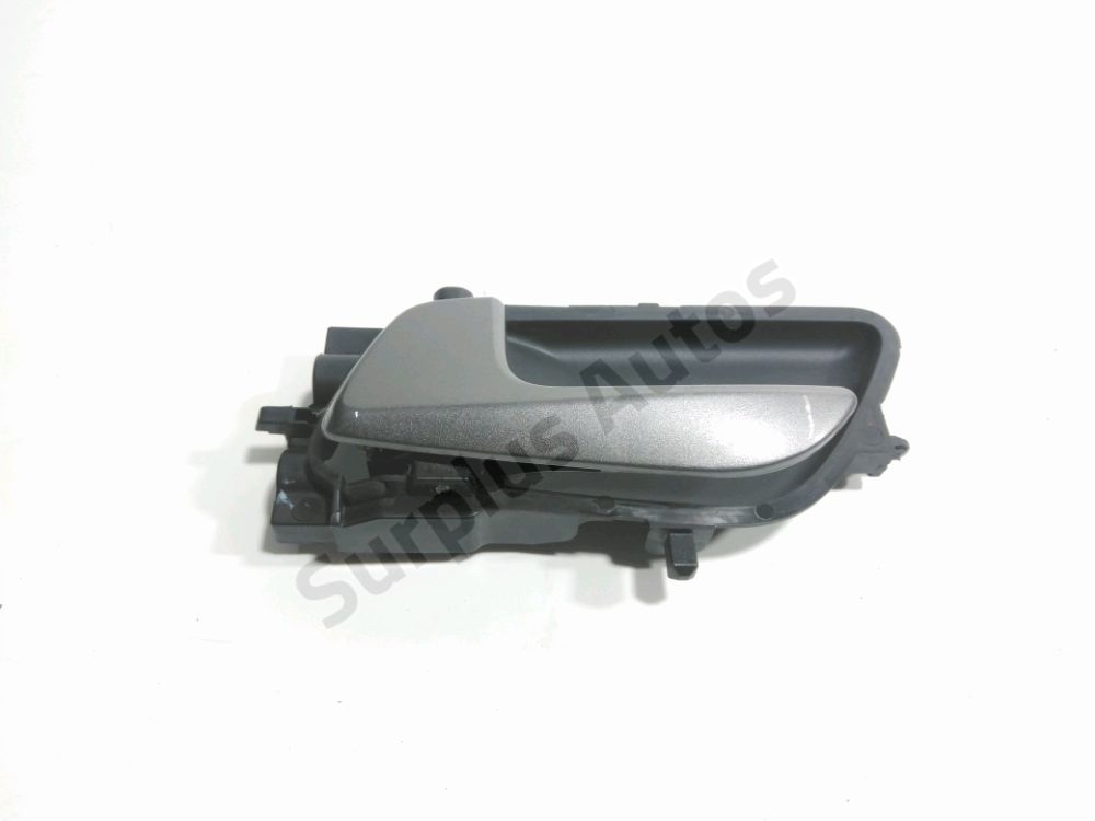 Poignée intérieure porte arrière gauche