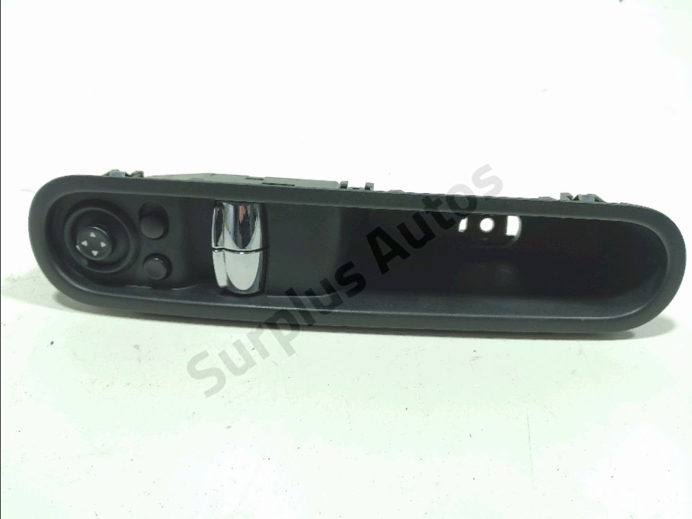 Commande leve-vitre avant gauche